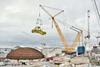 Big Carl lifts Hinkley polar crane into place