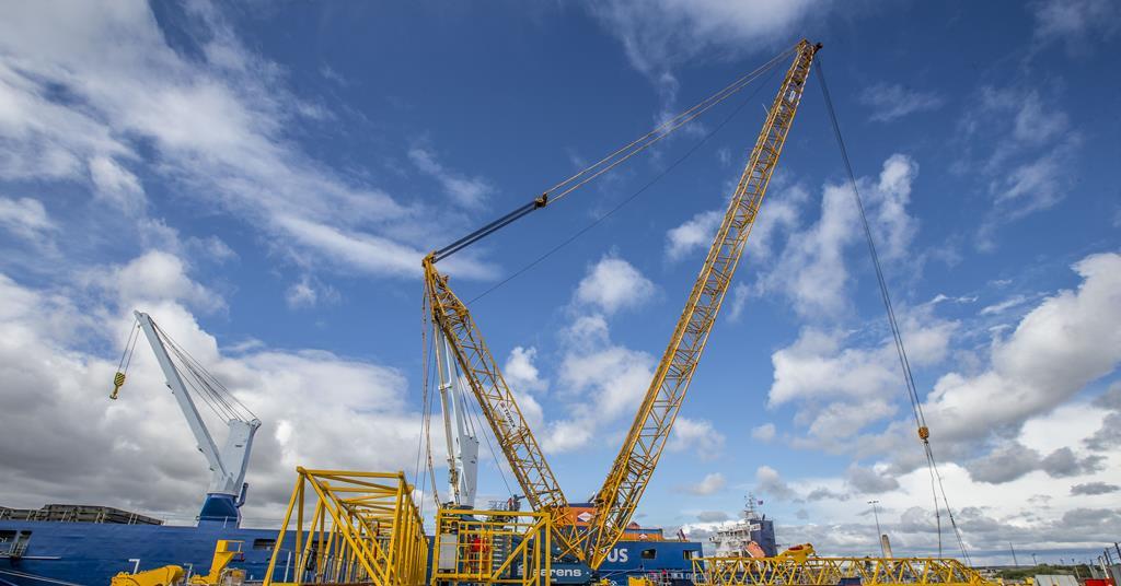 Liebherr STS crane arrives in Grangemouth | News | Heavy Lift & Project ...