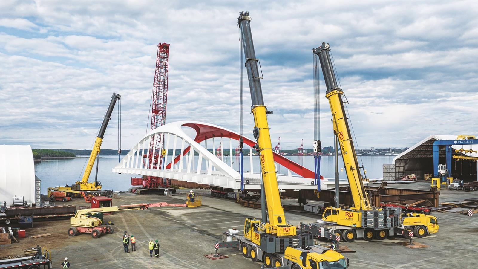 Canadian customer R&D Crane used one of the Shady Grove manufacturer’s Model 16000 crawlers, along with three of its Grove all-terrain cranes, on a 466-tonne bridge lift.