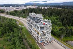 Module delivery.LNG Canada site