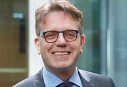 Cas König