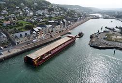 Terra Marique enters Port of Fécamp. 286-25 RWS I Ziegler (24)