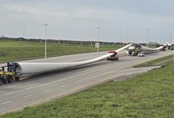 Vanguard delivers 25 wind turbines from Richards Bay to Bethal 1
