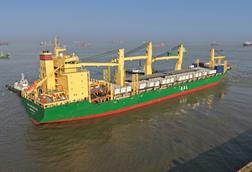 AAL delivers 192 BESS units from China to Australia 1