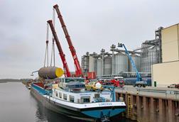 loading_180mt_heat_exchanger_onto_a_barge_in_haren_ems_germany_treated