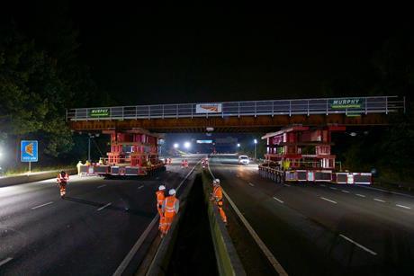 Allelys successfully completed the lift, transport and installation of a 600-tonne, 42 m-long railway bridge at Castleton Junction.