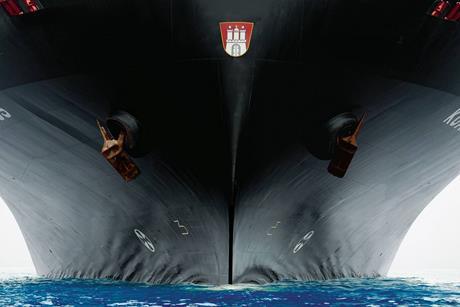 Hapag-Lloyd, Kuala Lumpur Express, bow