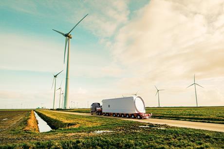 MAX Trailer launches MAX810 1