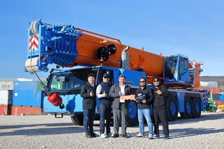 PKT adds first Liebherr mobile crane to roster