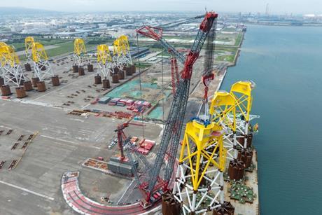 Mammoet’s SK350 tackles tidal challenges at Greater Changhua