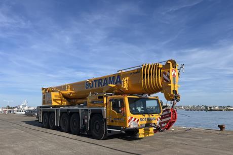Sotrama takes delivery of AC 5.250L-2 from Tadano