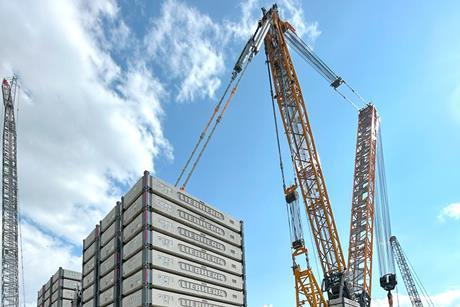 Denzai orders second LR12500-1.0 crawler crane 1