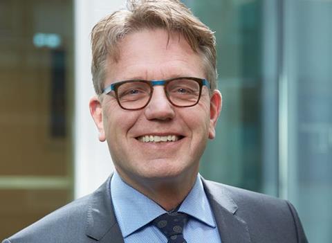 Cas König
