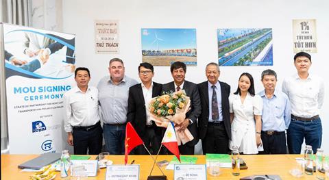 Royal Cargo and Trungnam SMC form strategic partnership