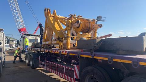 InterMax ships crawler cranes from Taiwan to UAE