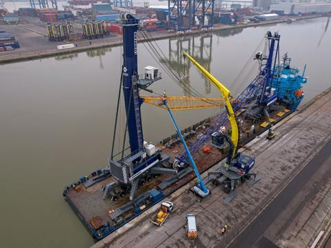 Port of Tilbury invests in third LHM 550 MHC