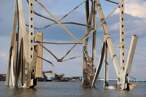 Unified Command removes final large bridge segment, nears complete restoration of Baltimore’s federal channel. Photo courtesy of port of Baltimore, photo by Bobby Petty.