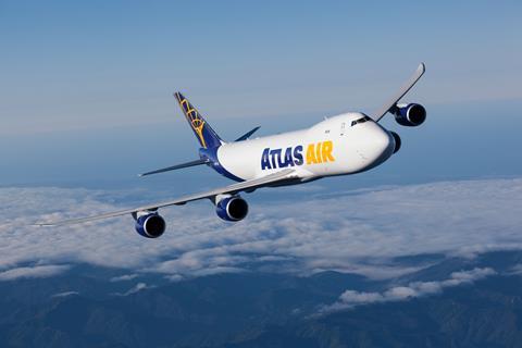 Atlas Air B747-8F photo_freight_04_full