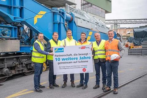 Felbermayr_RCG Rail Cargo Group (RCG) and the Felbermayr International Low Loader Rail Transport Division ITB have extended their partnership for another 10 years.