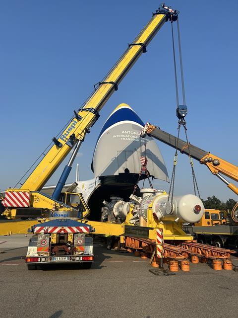 Air Charter Service arranges complex AN-124 charter for Indonesian oil platform