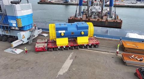 Broekman handles generator stator destined for Hinkley Point C