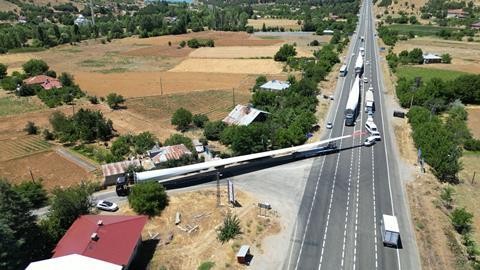 Yılnak delivers 10 sets of wind turbines across Türkiye