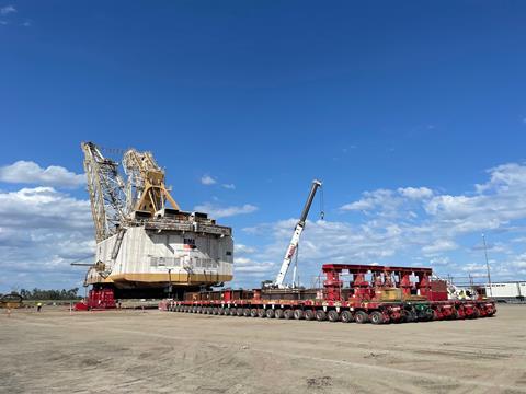 Mammoet achieves record-breaking dragline relocation using SPMTs 1