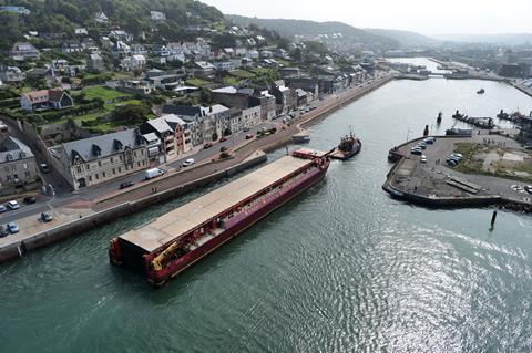 Terra Marique enters Port of Fécamp. 286-25 RWS I Ziegler (24)