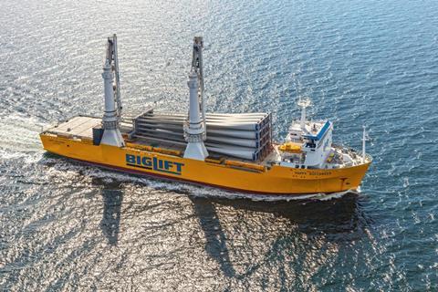 biglift ships vestas blades