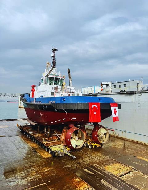 Hareket unloads generator in Kazakhstan and transports tugboat in Türkiye 2