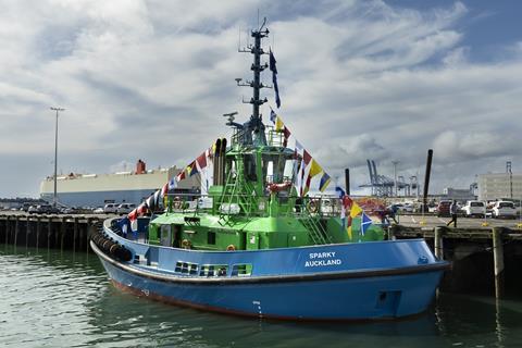 Damen’s first all-electric tug Sparky handed over to Ports of Auckland (1)