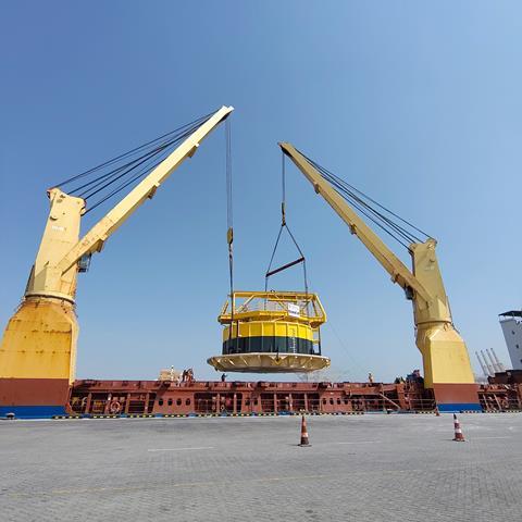MFC moves 170-tonne mooring buoy