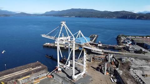 GRT and AMIX team up to demolish STS crane 1