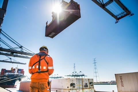 antwerp port stock image hlpfi heavy lift 