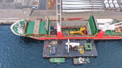 dship_discharge_operations_of_the_turbine_directly_onto_a_barge_for_further_transport_to_the_project_site