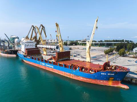 discharge_operations_at_the_port_of_map_ta_phut_thailand_1 (1)