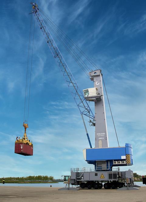 ESP.6_Mobile-Harbor-Crane