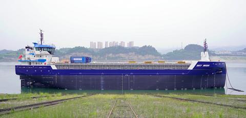 Combi Freighter 5000