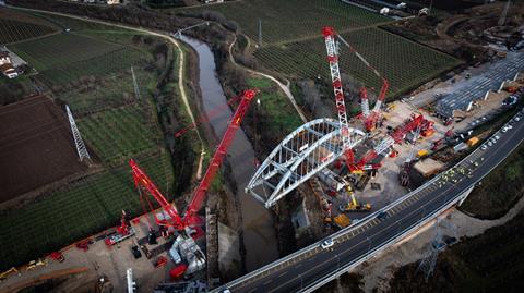 Vernazza opts for trio of Tadano lattice boom crawlers
