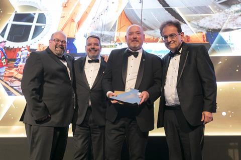 Logistec is presented with the Port/Terminal Operator of the Year award.
