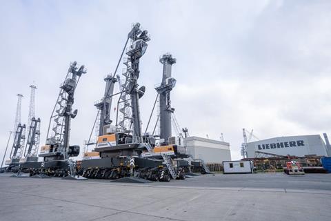 Electric power drives Liebherr’s latest crane deliveries to Italyliebherr-lhm-420-lhm-550-nmn-ipm-interporto-1-LQ