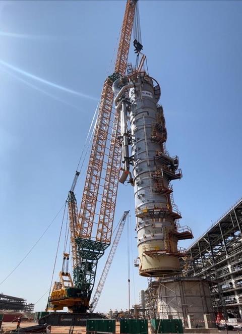 Hareket’s 2,200-tonne crawler crane used for first time