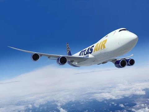 Atlas air orders four boeing 747